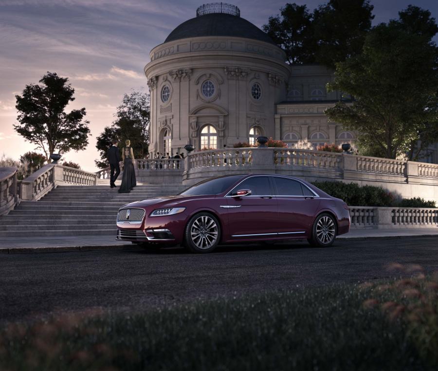  Lincoln Continental 2016 года  (фото 7 из 19)